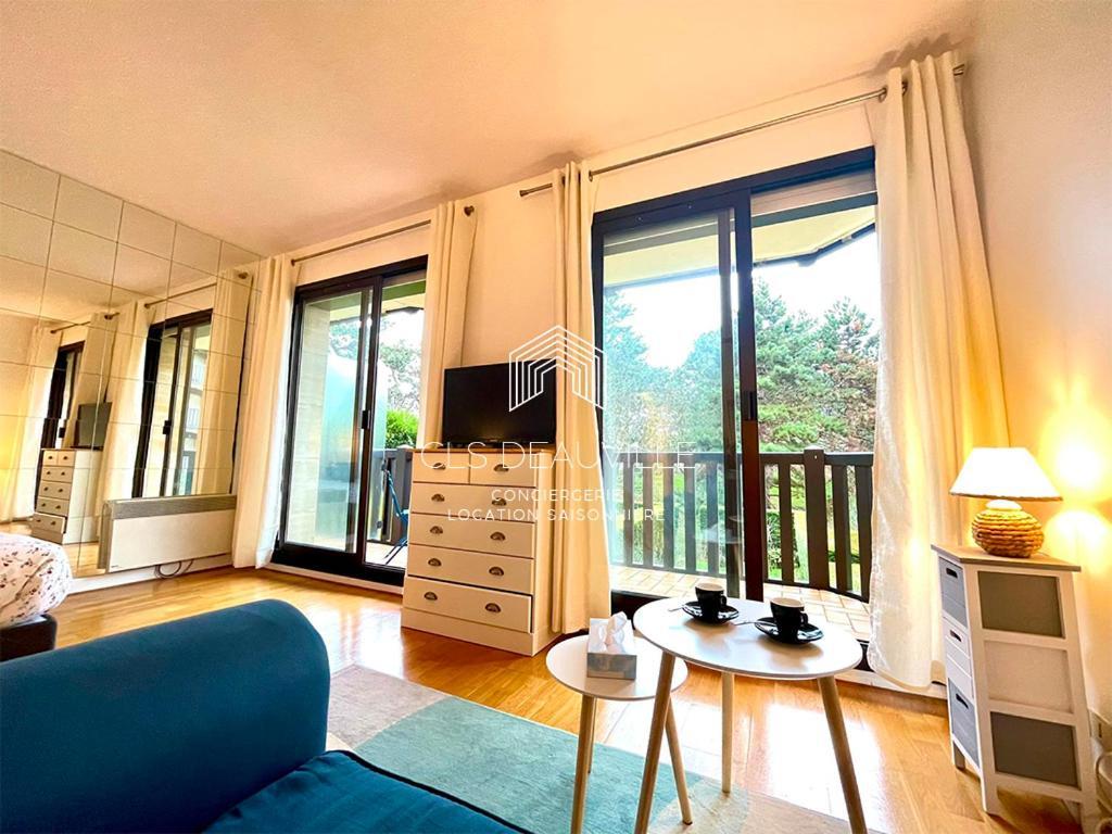 Studio 1 Gainsbourg C.L.S Deauville Exteriör bild