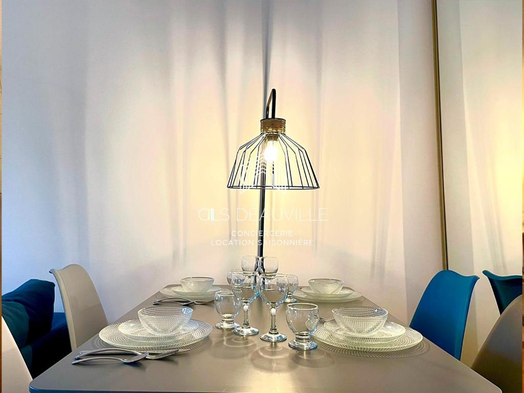 Studio 1 Gainsbourg C.L.S Deauville Exteriör bild